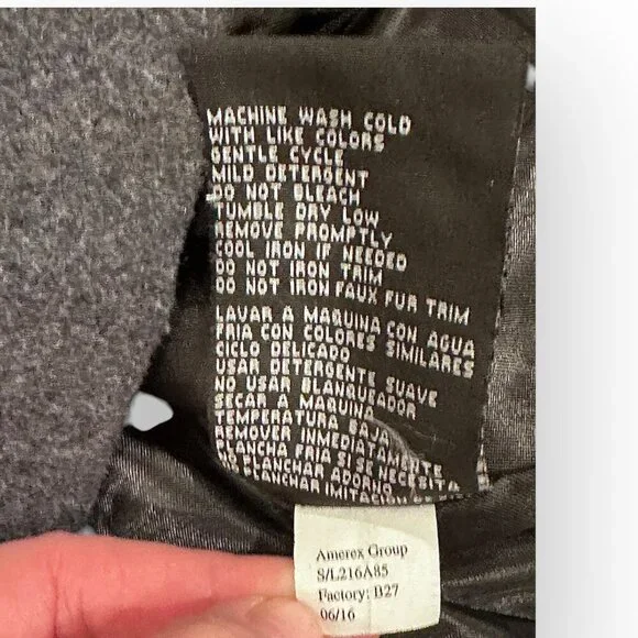 London Fog Jacket Faux Fur Hood Gray Coat Alpine Swiss Parka Size Girls Large 14 - Picture 9 of 16